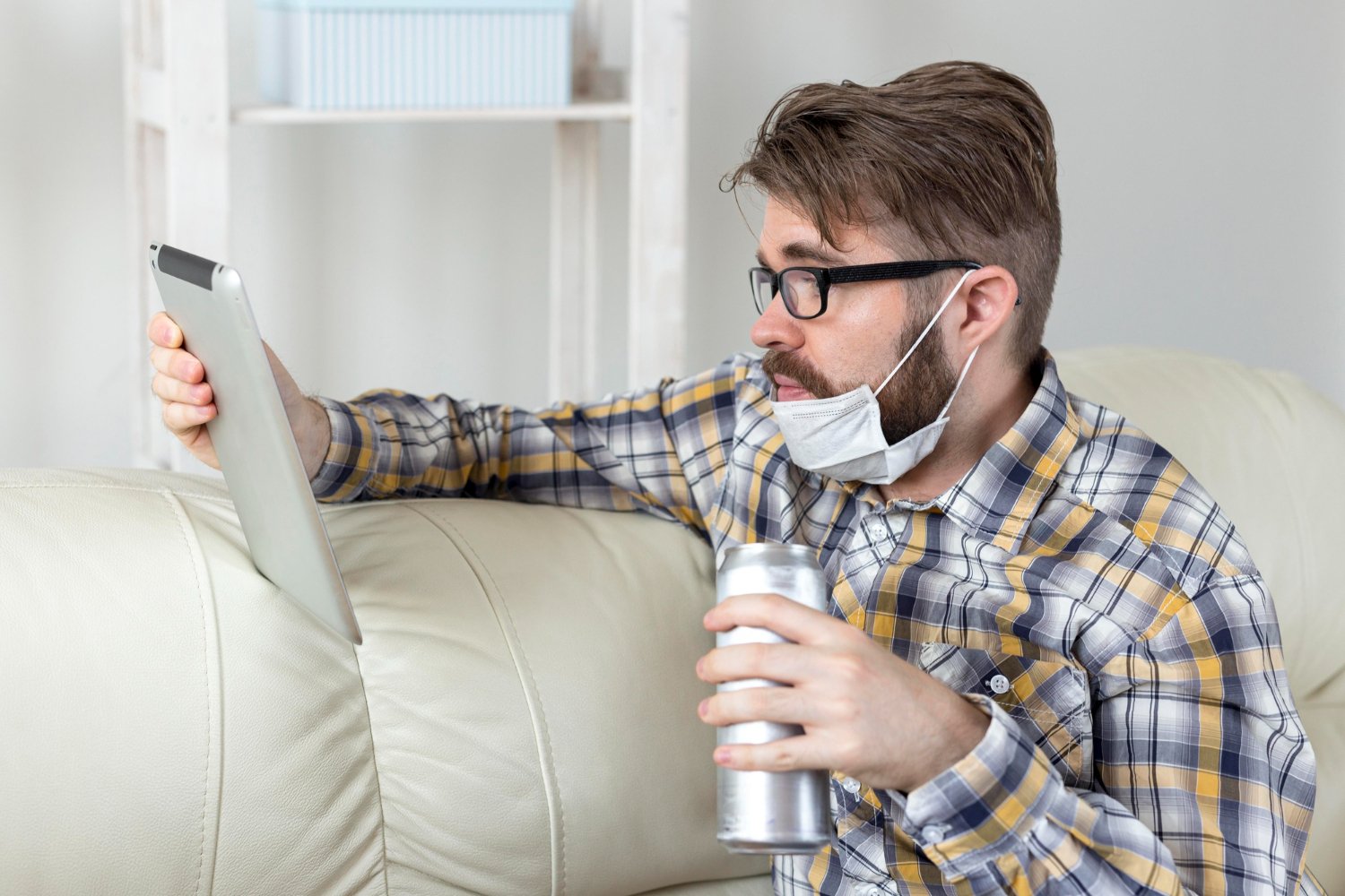 Can Humidity Affect Electronics?